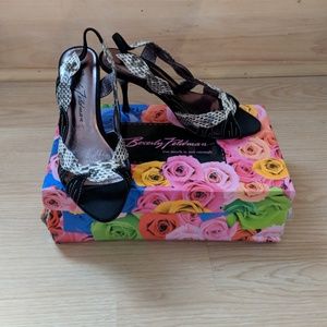 NEW Beverly Feldman 'Allura' snake print heels 7.5